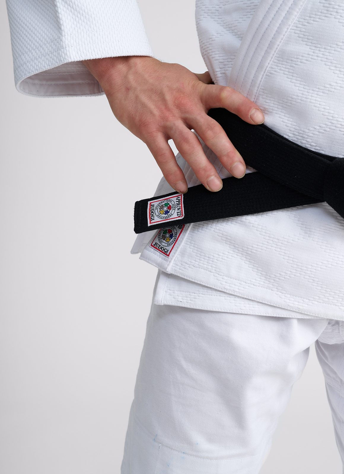 Кімоно для дзюдо ліцензійне IPPONGEAR, серія LEGEND 2 (IJF Approved), біле, розмір 150, Slim Fit (приталений крій) 4