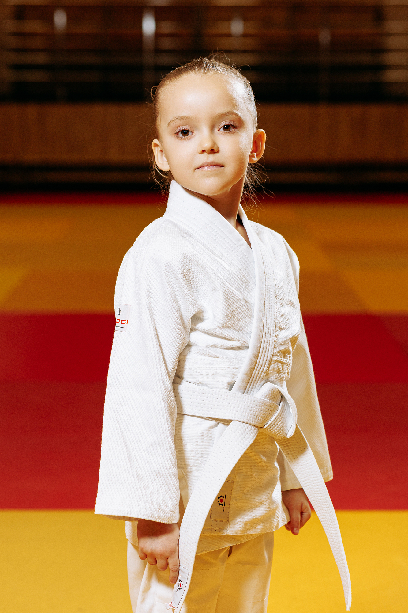 Біле дитяче кімоно для дівчаток, дзюдо, TM BUDOGI серія BEGINNER, зріст 110 см, щільність 350 гр/м.кв. 3